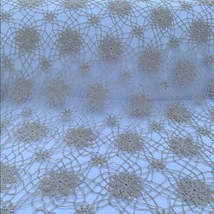 Vintage Lace Throw Blanket - Beige Floral Design